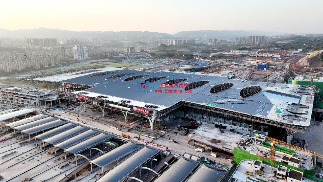 重慶東站站房正在加速建設(shè)，全力繪就項(xiàng)目新篇章