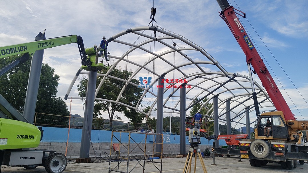 全面加速建設(shè)，創(chuàng)建優(yōu)質(zhì)精品工程