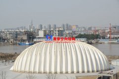 如何選擇合適的張拉膜結(jié)構(gòu)材料？膜結(jié)構(gòu)材料的選擇有哪些注意事項？