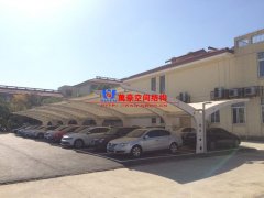 如何控制膜結(jié)構(gòu)車棚施工工序質(zhì)量？有哪些要點需要注意？