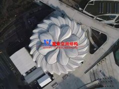 耗資11億、重達1280噸、40米高空上的“蓮花”杭州奧體博覽城網(wǎng)球中心開花了！