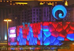 ETFE膜結(jié)構(gòu)質(zhì)量穩(wěn)定嗎？ETFE氣枕式充氣膜安全性如何？