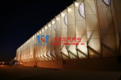 張拉膜結(jié)構(gòu)設(shè)計有哪些注意事項？膜結(jié)構(gòu)工程施工前需要考慮哪些問題？